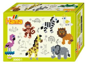 Hama Midi gaveæske med Zoo-tema viser perledyr som giraf, løve og skildpadde.