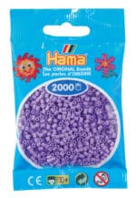 Hama Mini Perler, 2.000 stk pastel lilla, i en blå pakke.